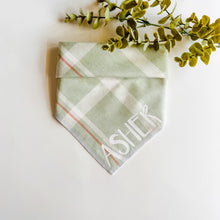 Load image into Gallery viewer, GREEN PLAID