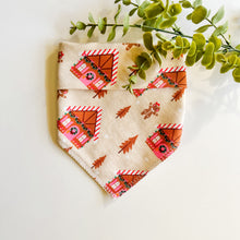 Load image into Gallery viewer, GINGERBREAD HOUSES