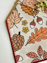 Load image into Gallery viewer, ACORN ADVENTURES