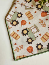 Load image into Gallery viewer, HARVEST TRACTORS