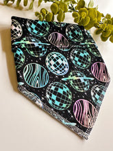 Load image into Gallery viewer, BALL DROP