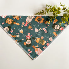 Load image into Gallery viewer, CHAMPAGNE & CHILL