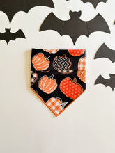 Load image into Gallery viewer, MIDNIGHT PUMPKIN PATCH