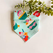 Load image into Gallery viewer, TROPICAL CUPCAKES