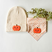 Load image into Gallery viewer, PUMPKIN PATCH BEANIE
