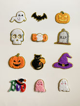Load image into Gallery viewer, HALLOWEEN PAWTY
