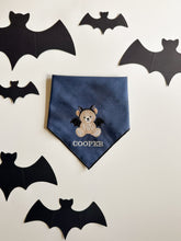 Load image into Gallery viewer, HALLOWEEN BEARS
