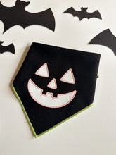 Load image into Gallery viewer, JACK-O-LANTERN (glowy options!)

