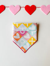 Load image into Gallery viewer, HEARTS &amp; HUGS
